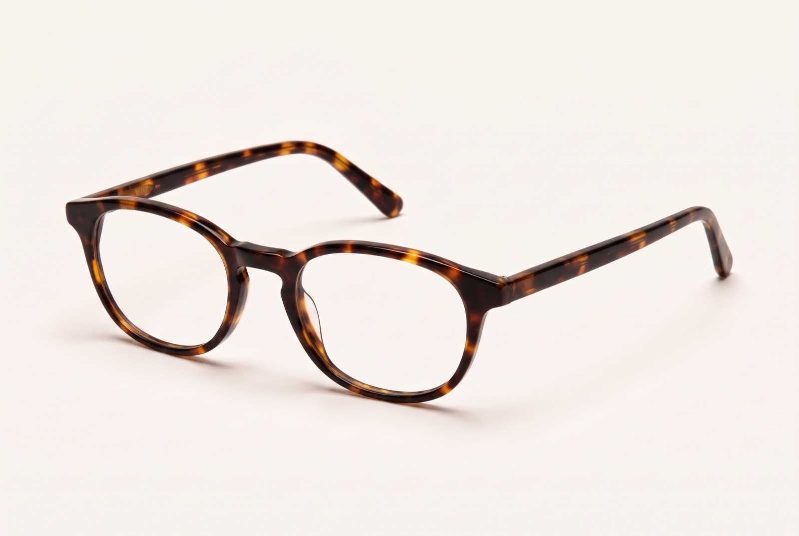 Harlow: tortoiseshell soft round frame